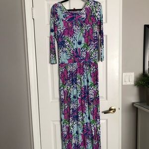 Lilly Pulitzer maxi dress. Size Medium.